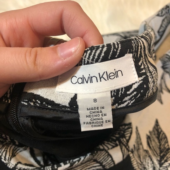 Calvin Klein skirt - Picture 6 of 6